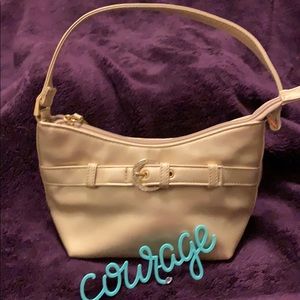 THIS IS AS SIMPLE AS IT LOOKS, BUT STILL ADORABLE